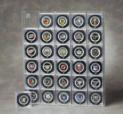 30 Hockey Puck Display (Top Loading)