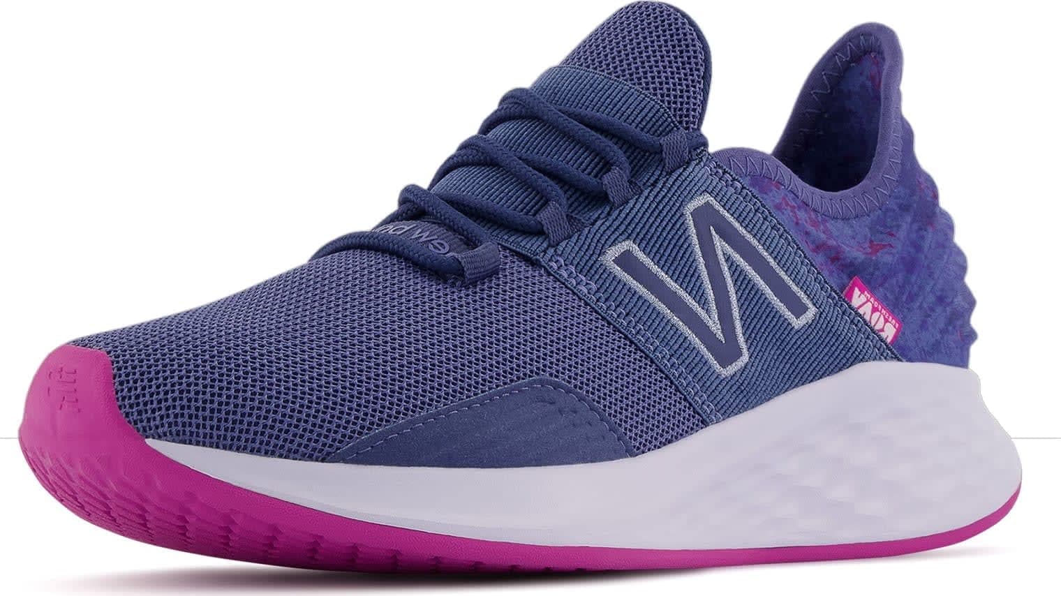 New Balance Women's Fresh Foam Roav V1 Sneaker