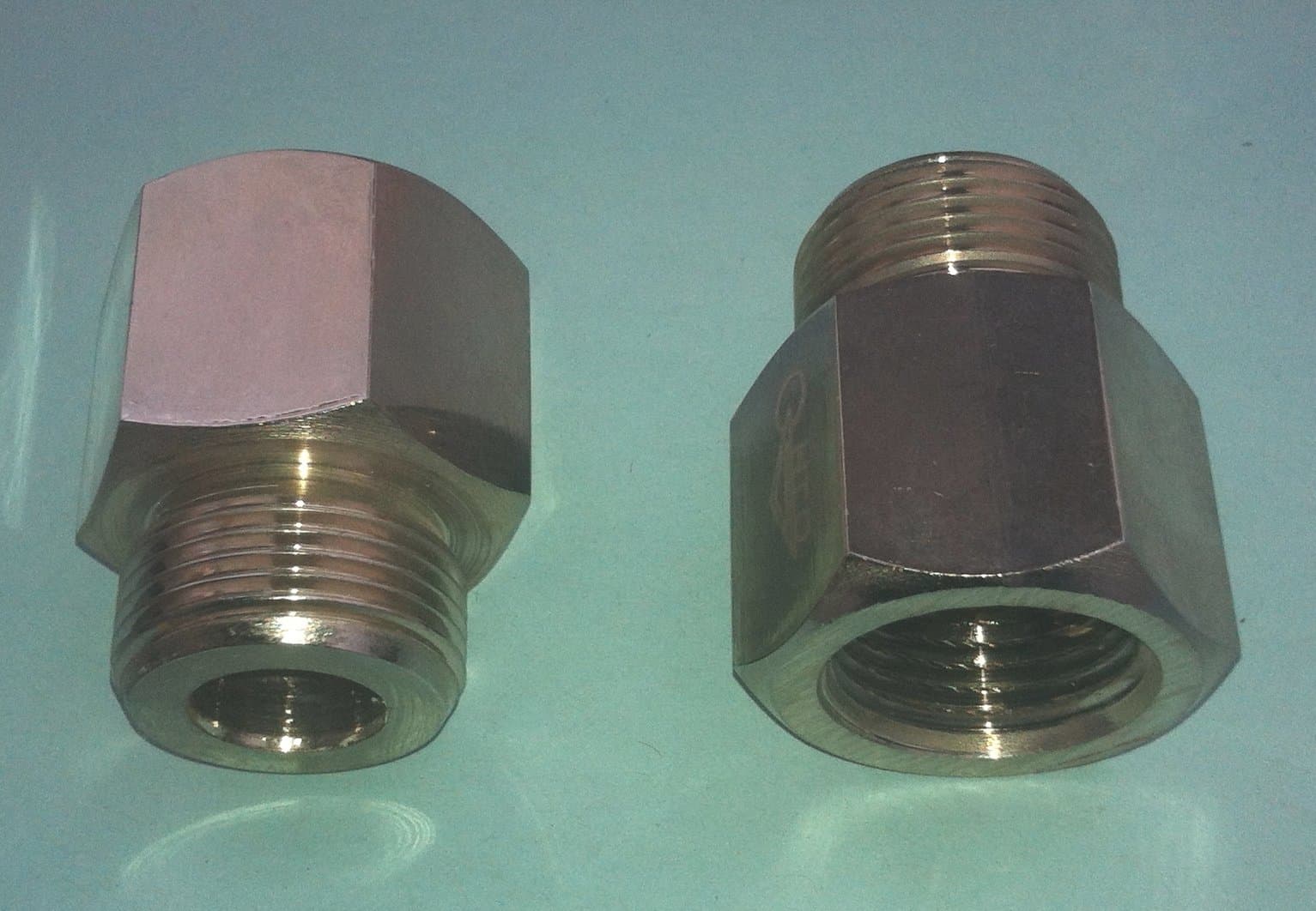 High Tech DivingThread Adapter Oxygen G 3/4 Male Oxygen Female Thread Pressure Relief Valve