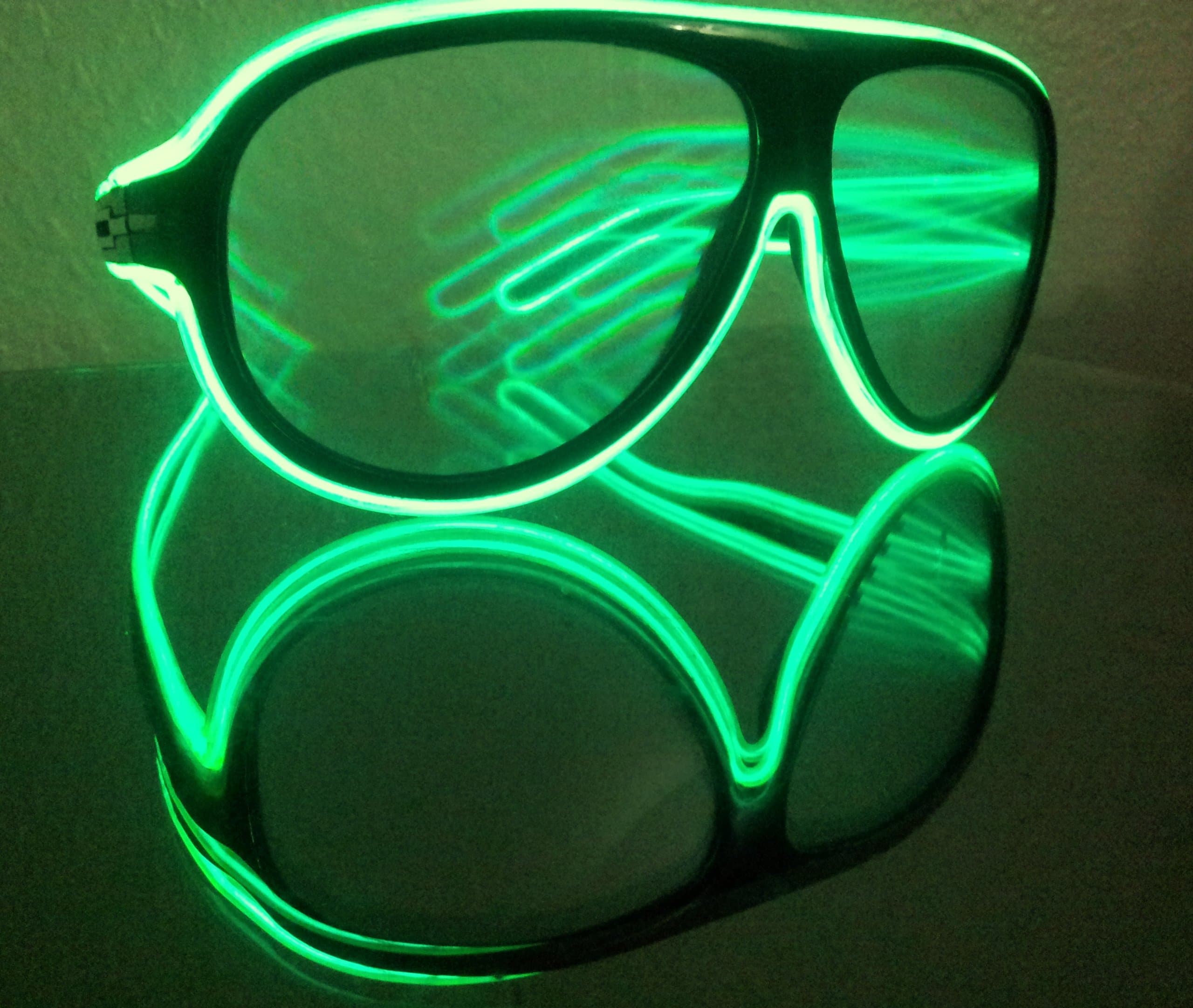 GloFX Aviator Style Diffraction Glasses with GREEN Luminescence